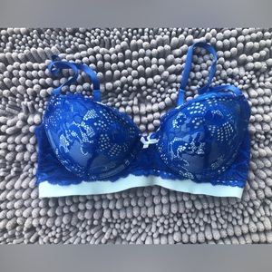 Beautiful blue bra 36C